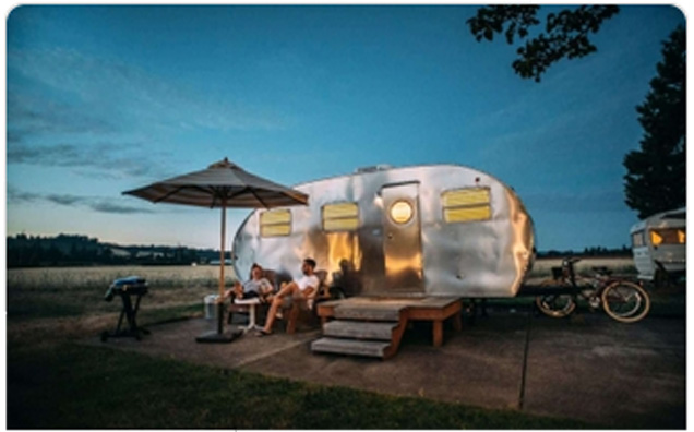 Camping Plissees und Rollos: Was sind die besten Systeme für den nachträglichen Einbau?