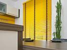 Jalousien in gelb