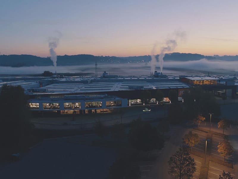 ROMA® Betriebsgebäude; Bild: © ROMA KG