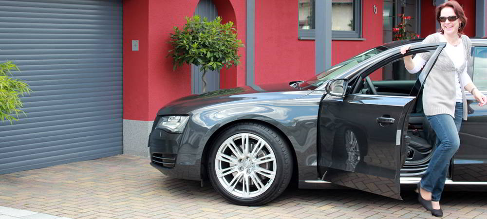 77 mm Rolladen als Garagentor