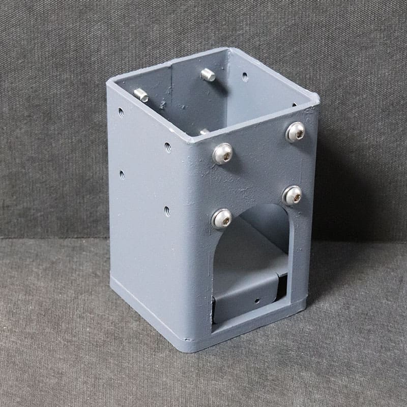 Pinela Halterung Bodenbefestigung